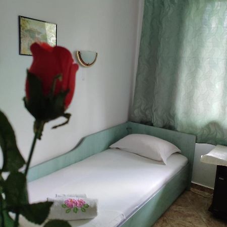 Две Сестри Lozenets Buitenkant foto